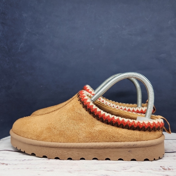 Beach by Matisse Tan Suede Platform Clogs Zen Slippers Size 7 - Picture 1 of 10